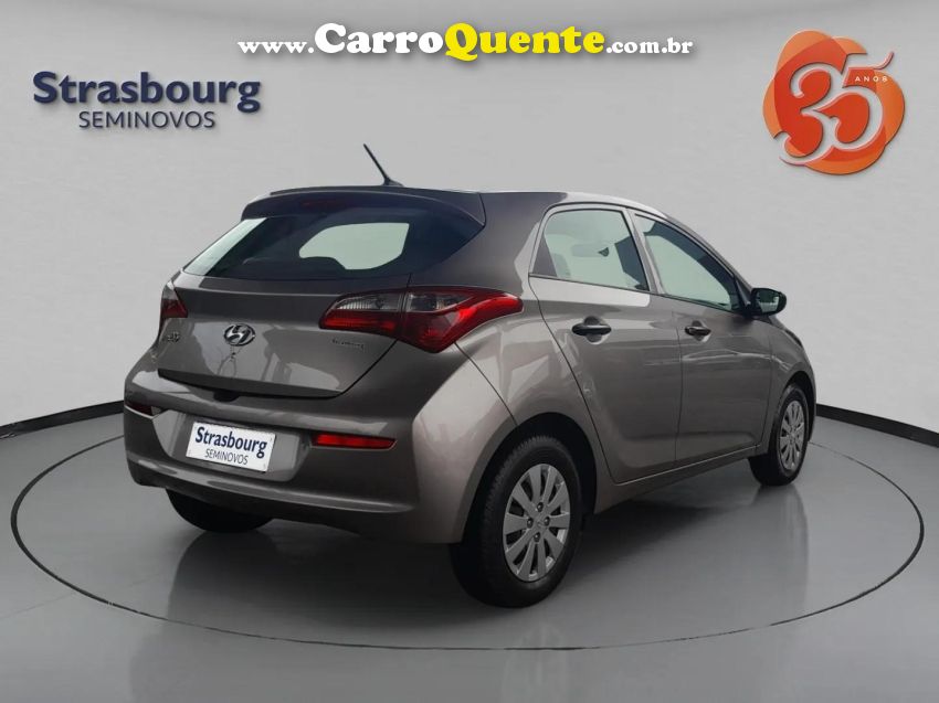 Hyundai HB20 1.0 COMFORT 12V FLEX 4P MANUAL - Loja