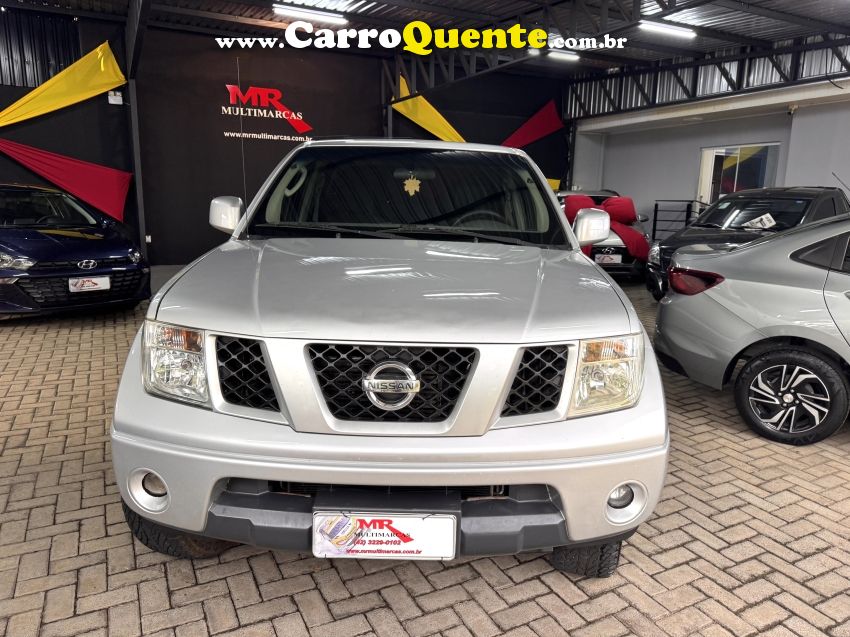 Nissan FRONTIER 2.5 XE 4X4 CD TURBO ELETRONIC DIESEL 4P MANUAL - Loja