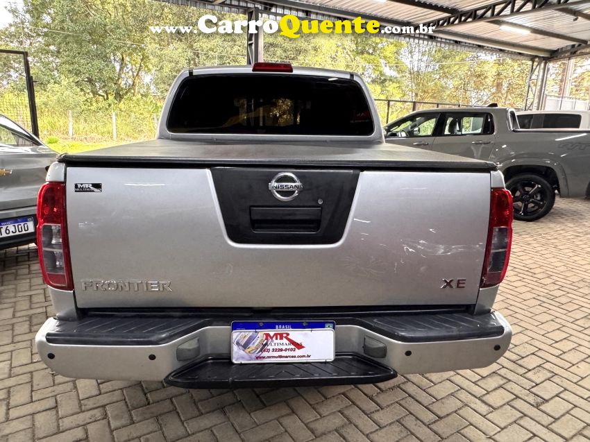 Nissan FRONTIER 2.5 XE 4X4 CD TURBO ELETRONIC DIESEL 4P MANUAL - Loja