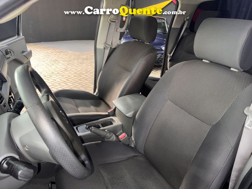 Nissan FRONTIER 2.5 XE 4X4 CD TURBO ELETRONIC DIESEL 4P MANUAL - Loja
