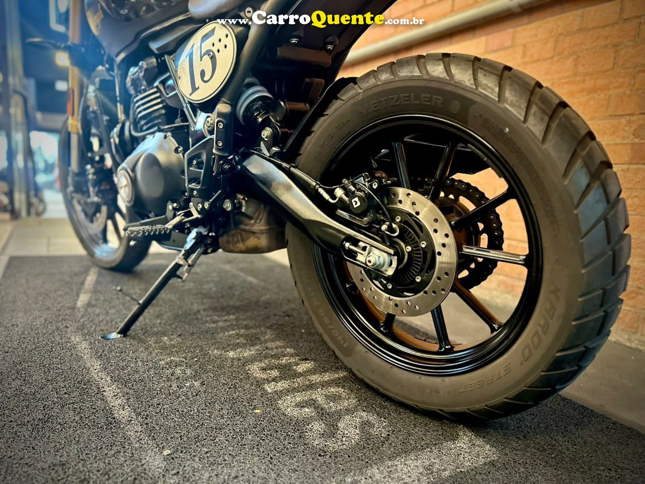 TRIUMPH SCRAMBLER 400 X 2025 - Loja
