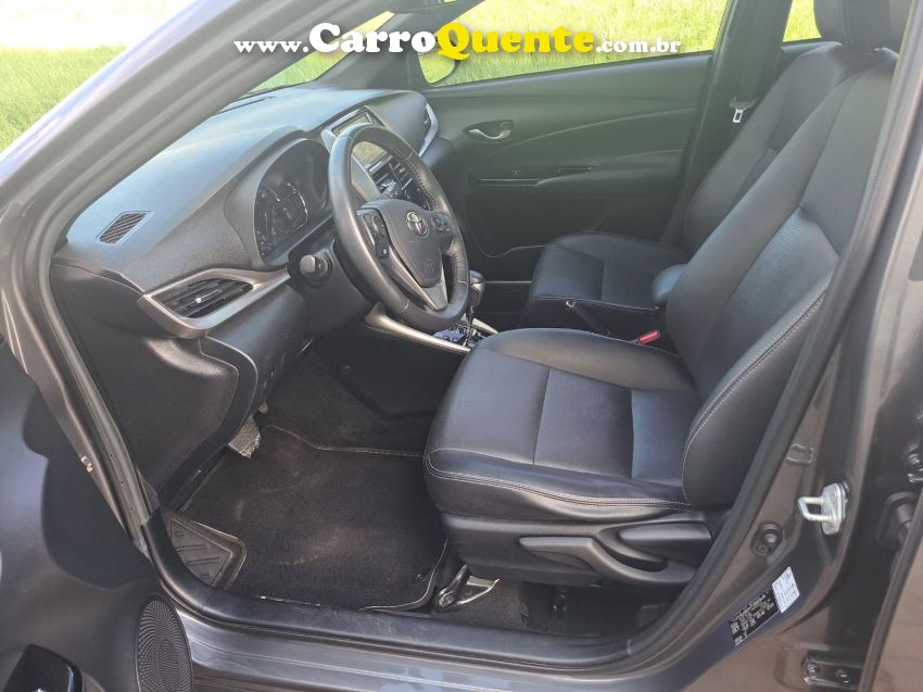 Toyota YARIS 1.5 16V FLEX XS CONNECT MULTIDRIVE - Loja