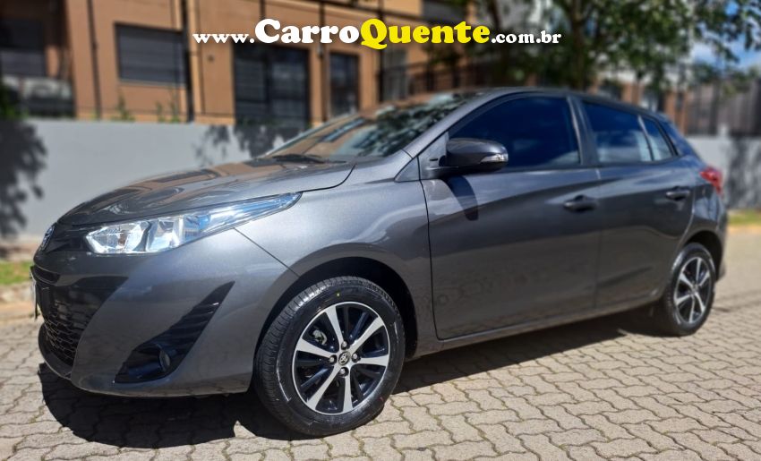Toyota YARIS 1.5 16V FLEX XS CONNECT MULTIDRIVE - Loja