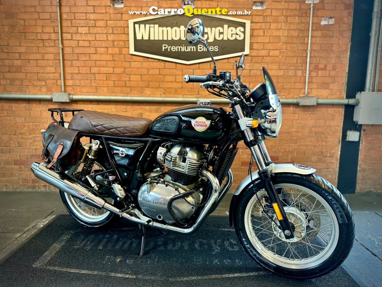 ROYAL ENFIELD INTERCEPTOR 2021 - Loja