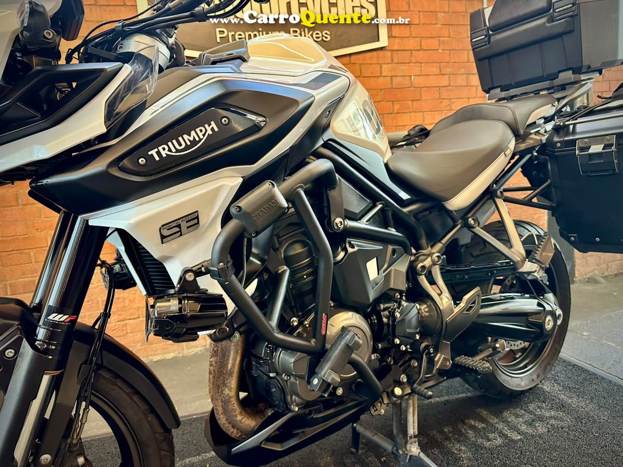 ROYAL ENFIELD INTERCEPTOR 2021 - Loja