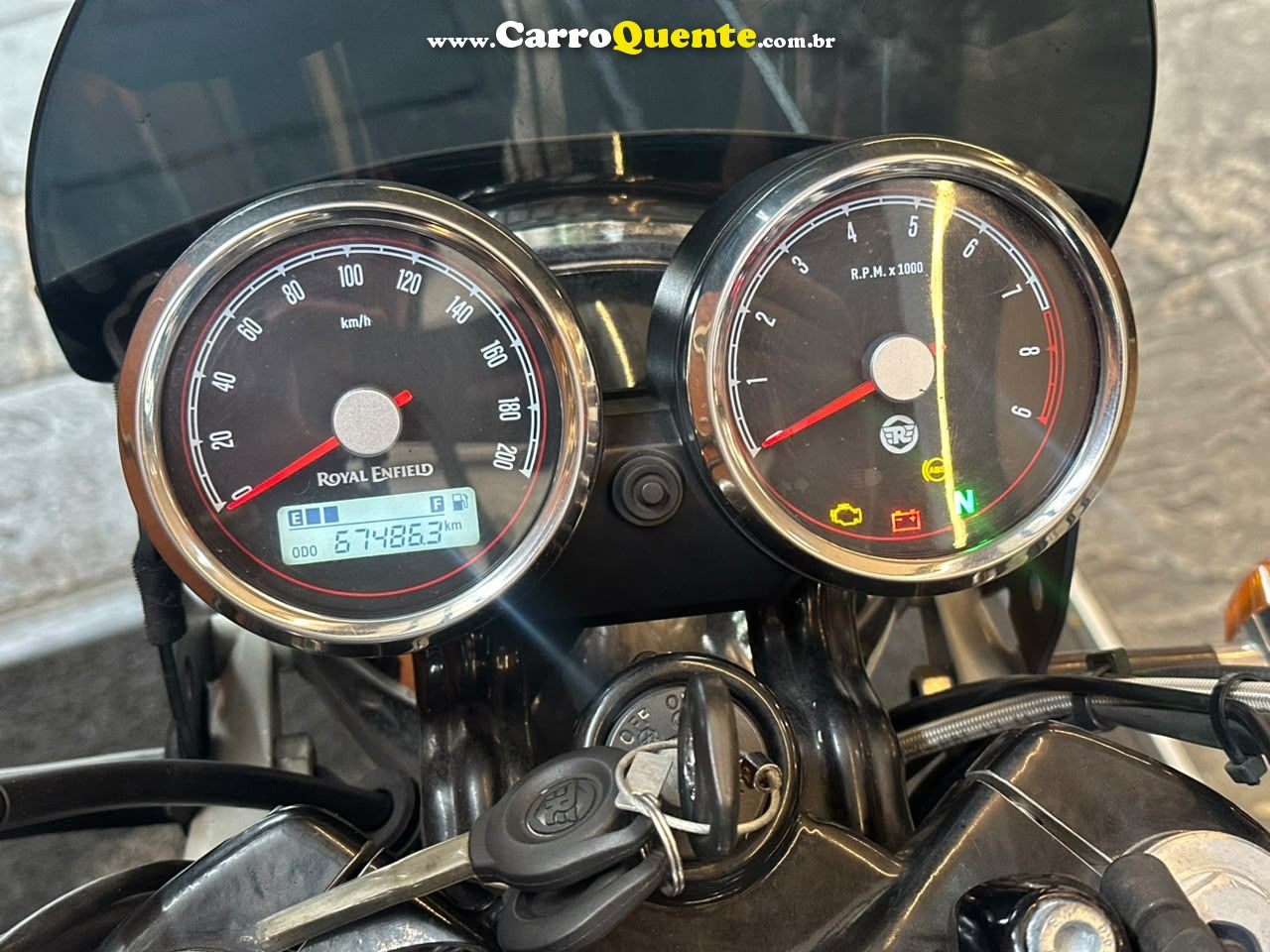 ROYAL ENFIELD INTERCEPTOR 2021 - Loja