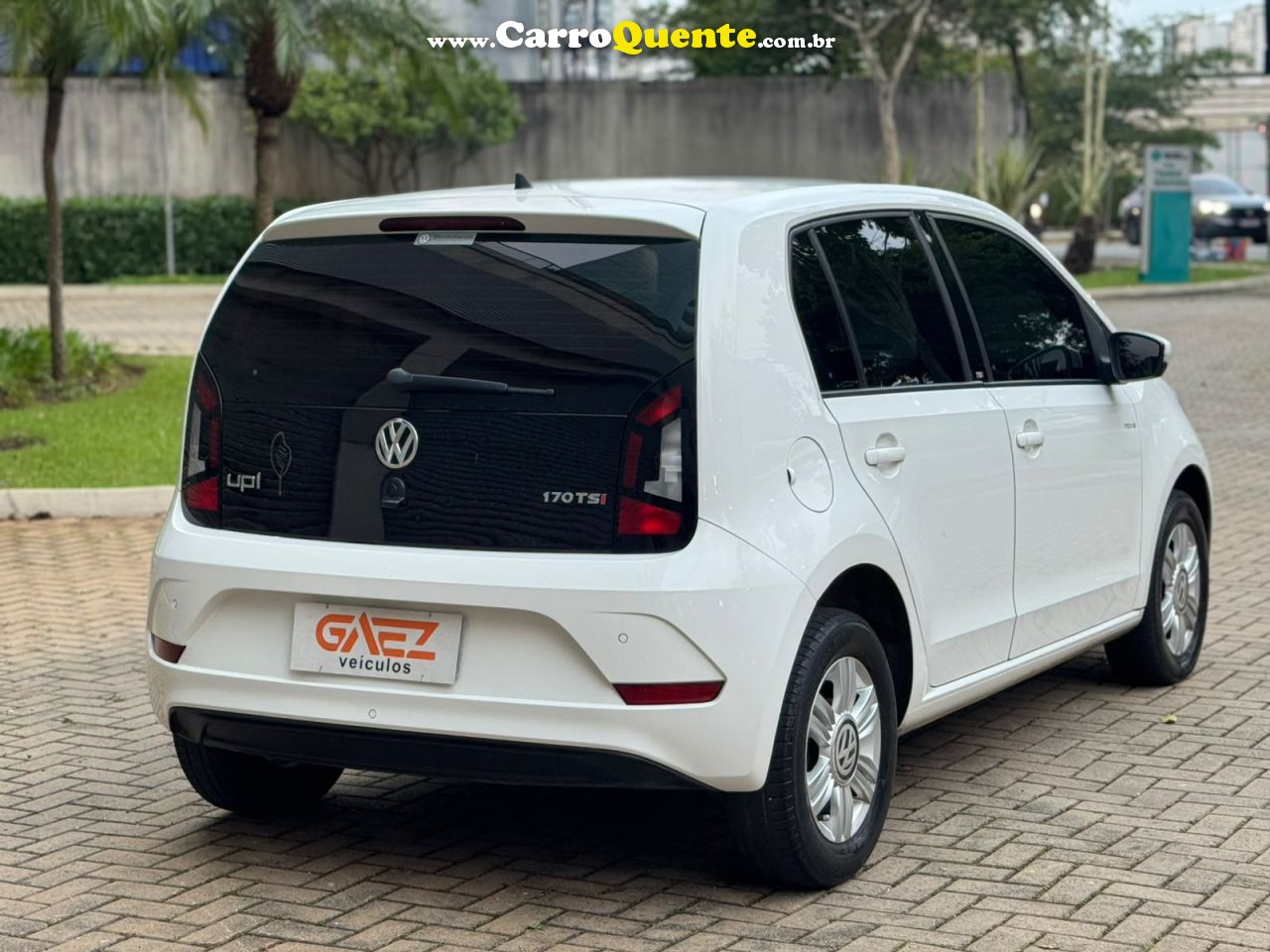 VOLKSWAGEN UP 1.0 TSI MOVE UP 12V 2019 - Loja