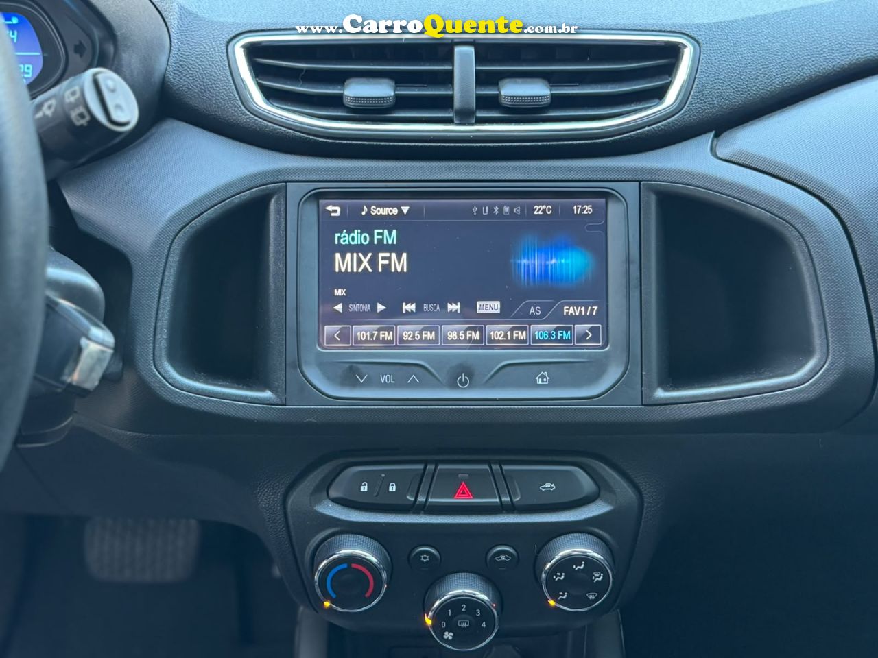 CHEVROLET ONIX 1.4 MPFI LTZ 8V 2015 - Loja