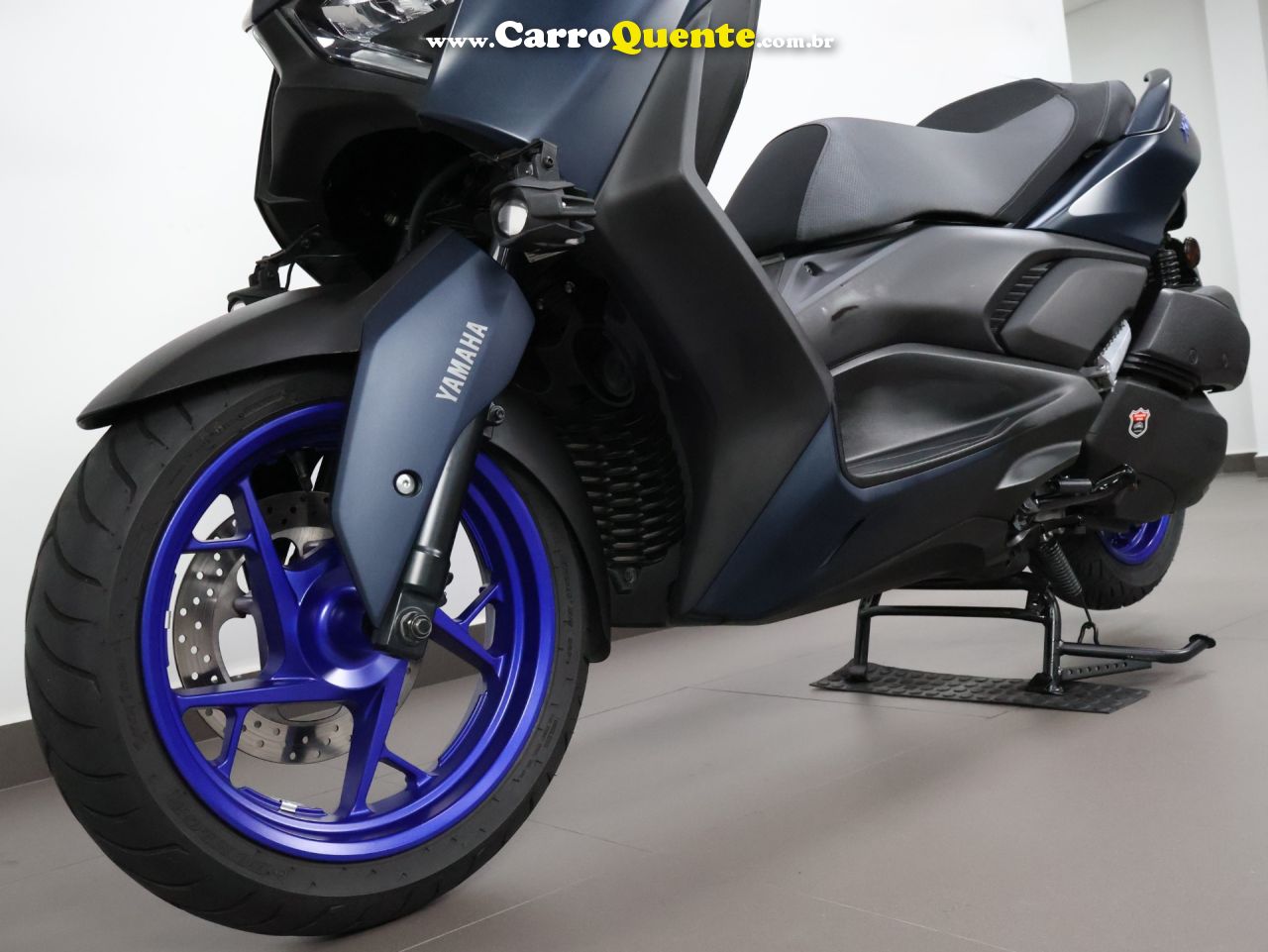 YAMAHA XMAX 250 CONNECTED ABS 2025 - Loja
