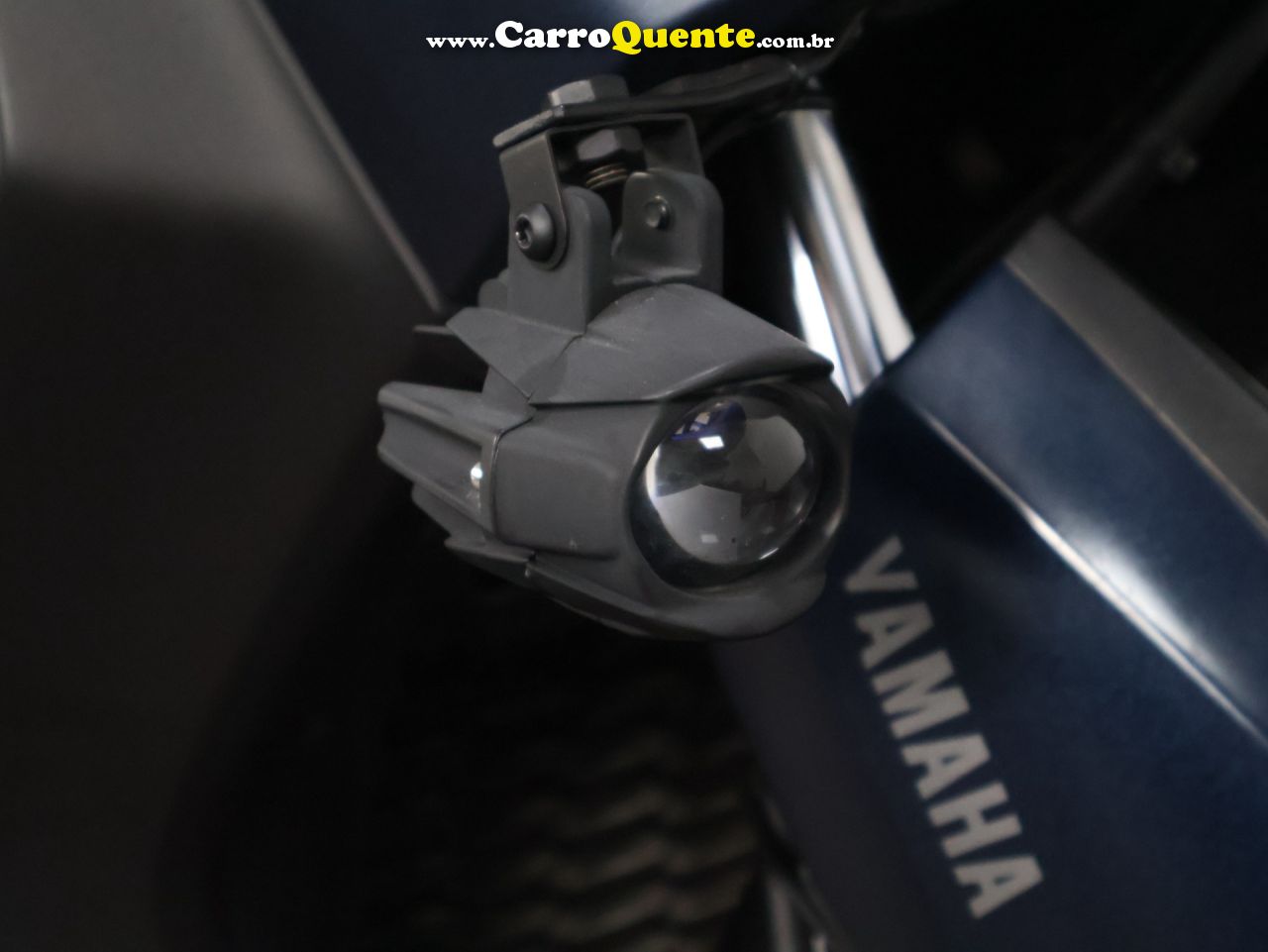 YAMAHA XMAX 250 CONNECTED ABS 2025 - Loja