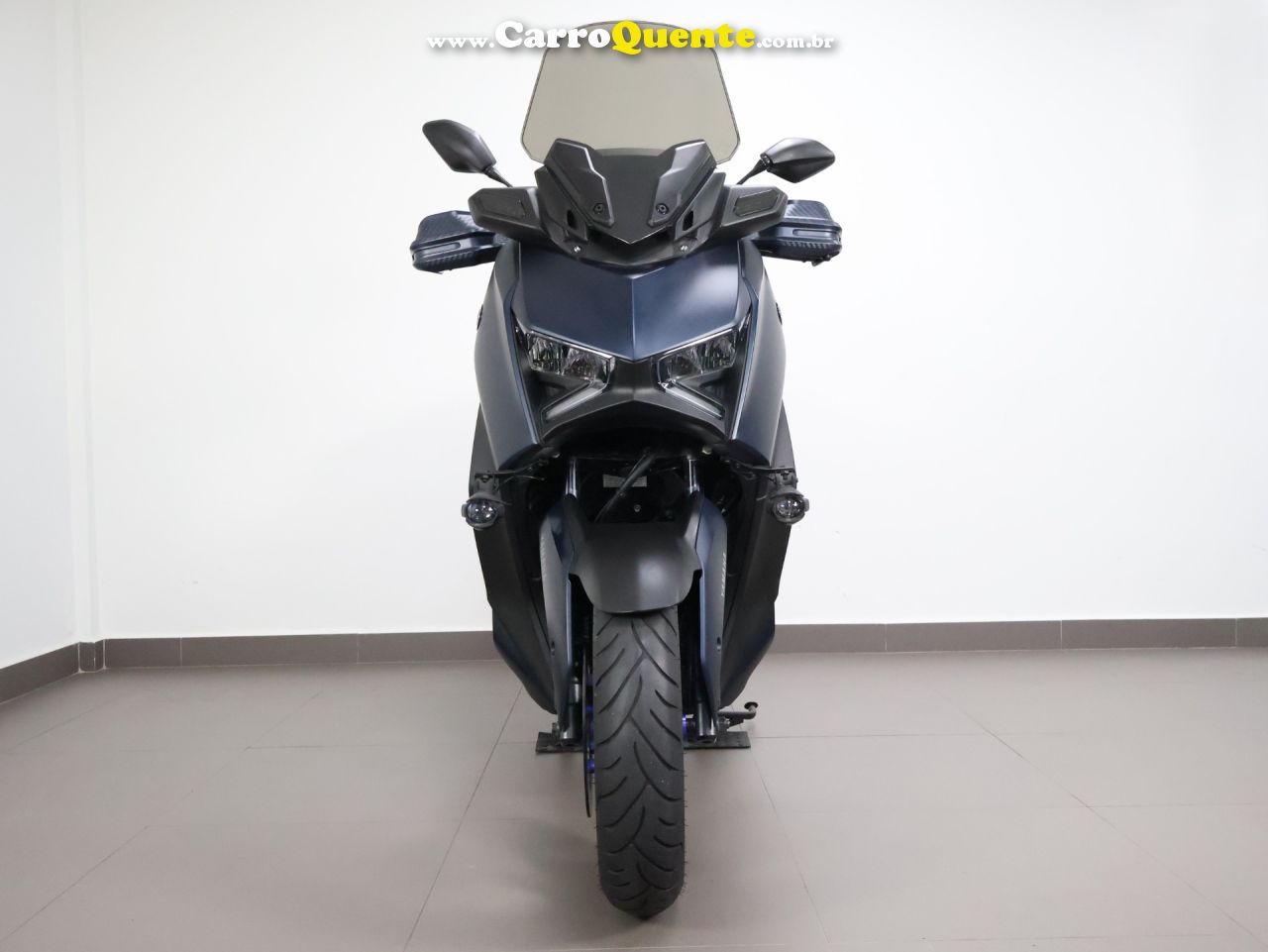 YAMAHA XMAX 250 CONNECTED ABS 2025 - Loja