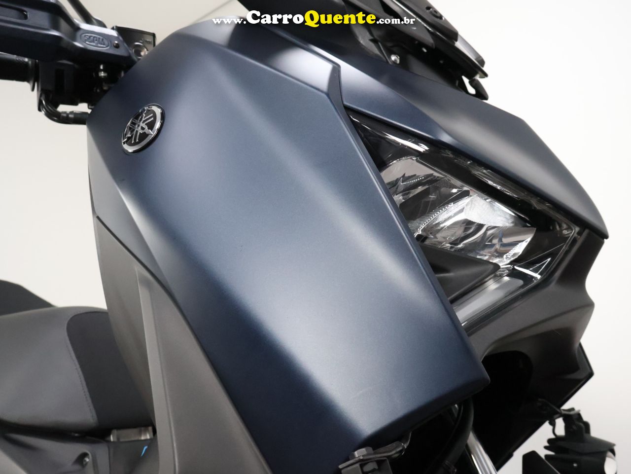 YAMAHA XMAX 250 CONNECTED ABS 2025 - Loja