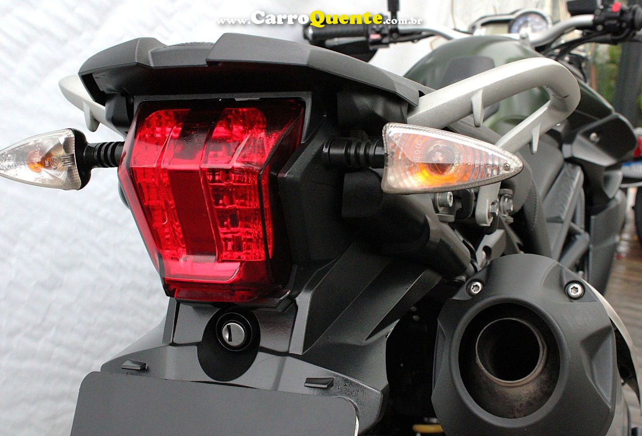 TRIUMPH TIGER 800XC 2015 - Loja