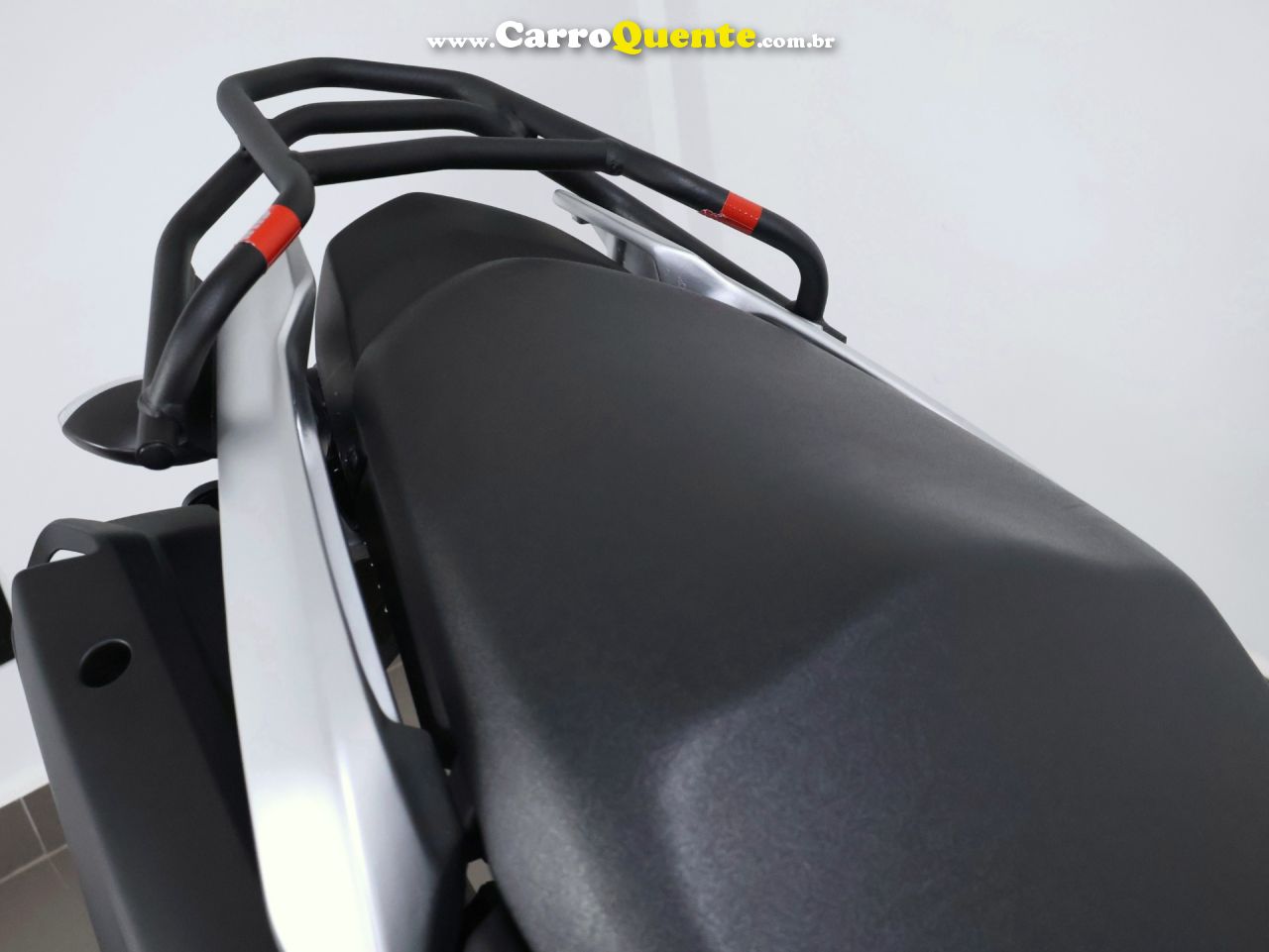 YAMAHA XTZ 250 LANDER CONNECTED ABS 2025 - Loja