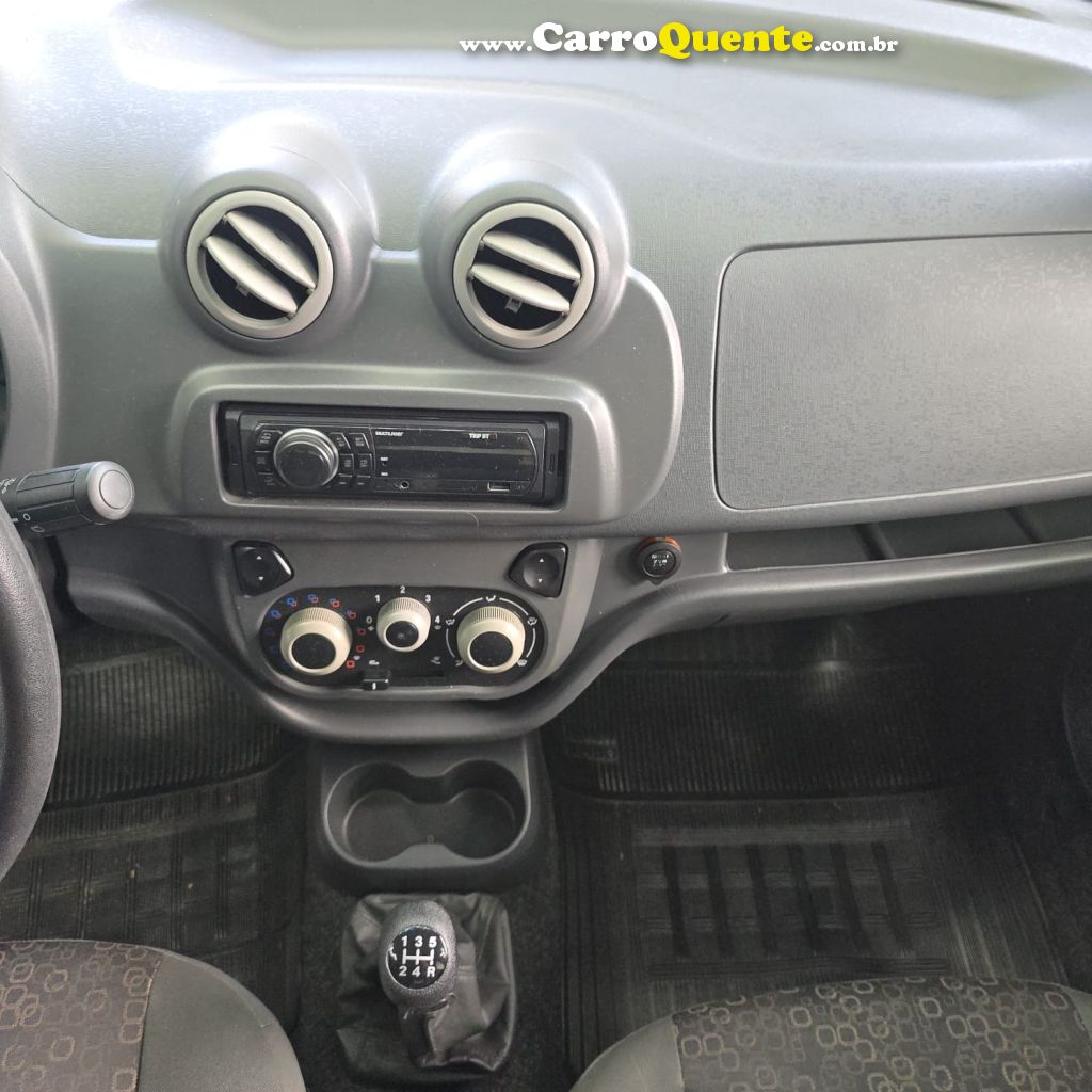 FIAT UNO 1.0 VIVACE 8V 2012 - Loja