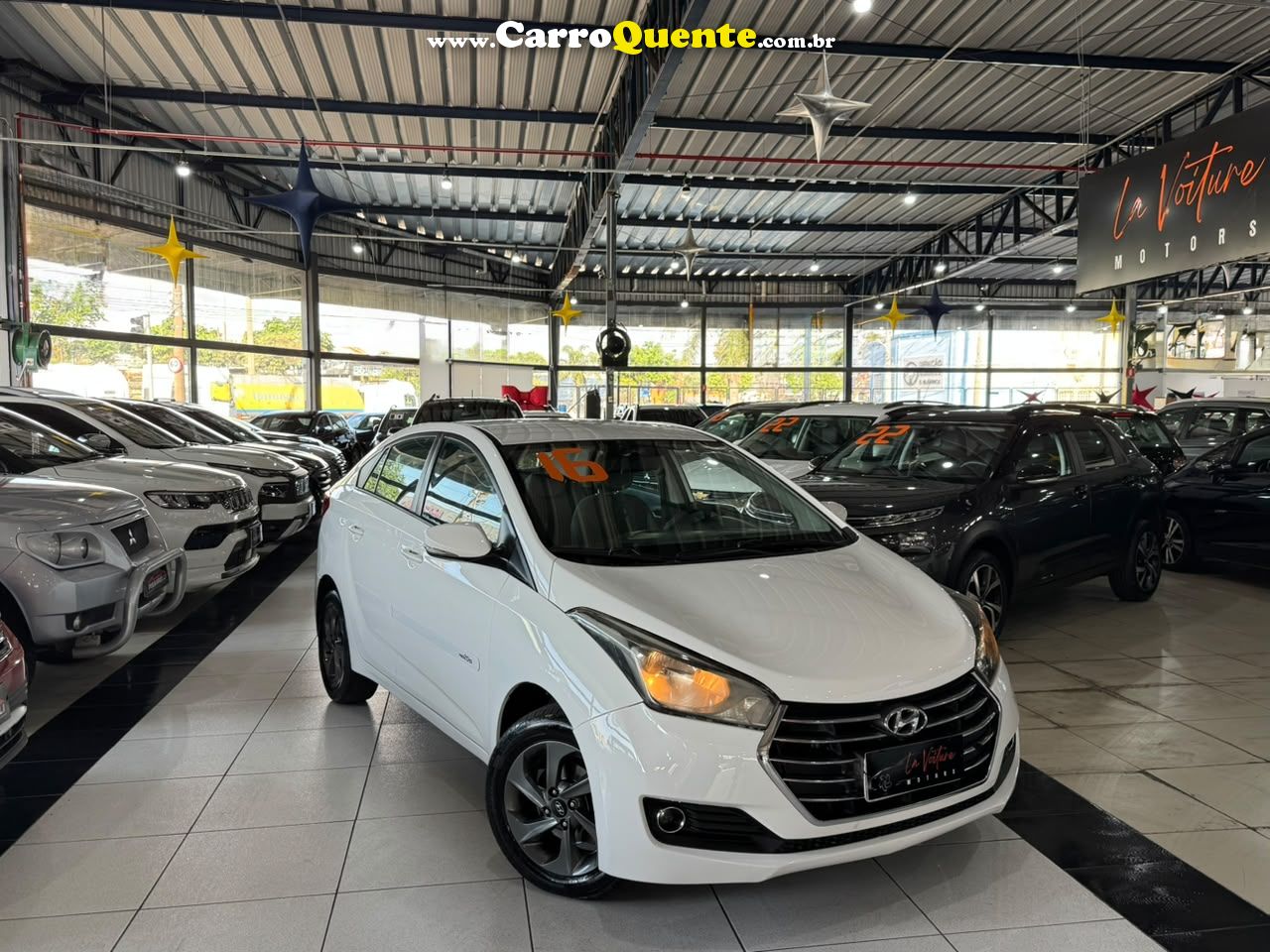 HYUNDAI HB20S 1.6 COMFORT PLUS 16V 2016 - Loja