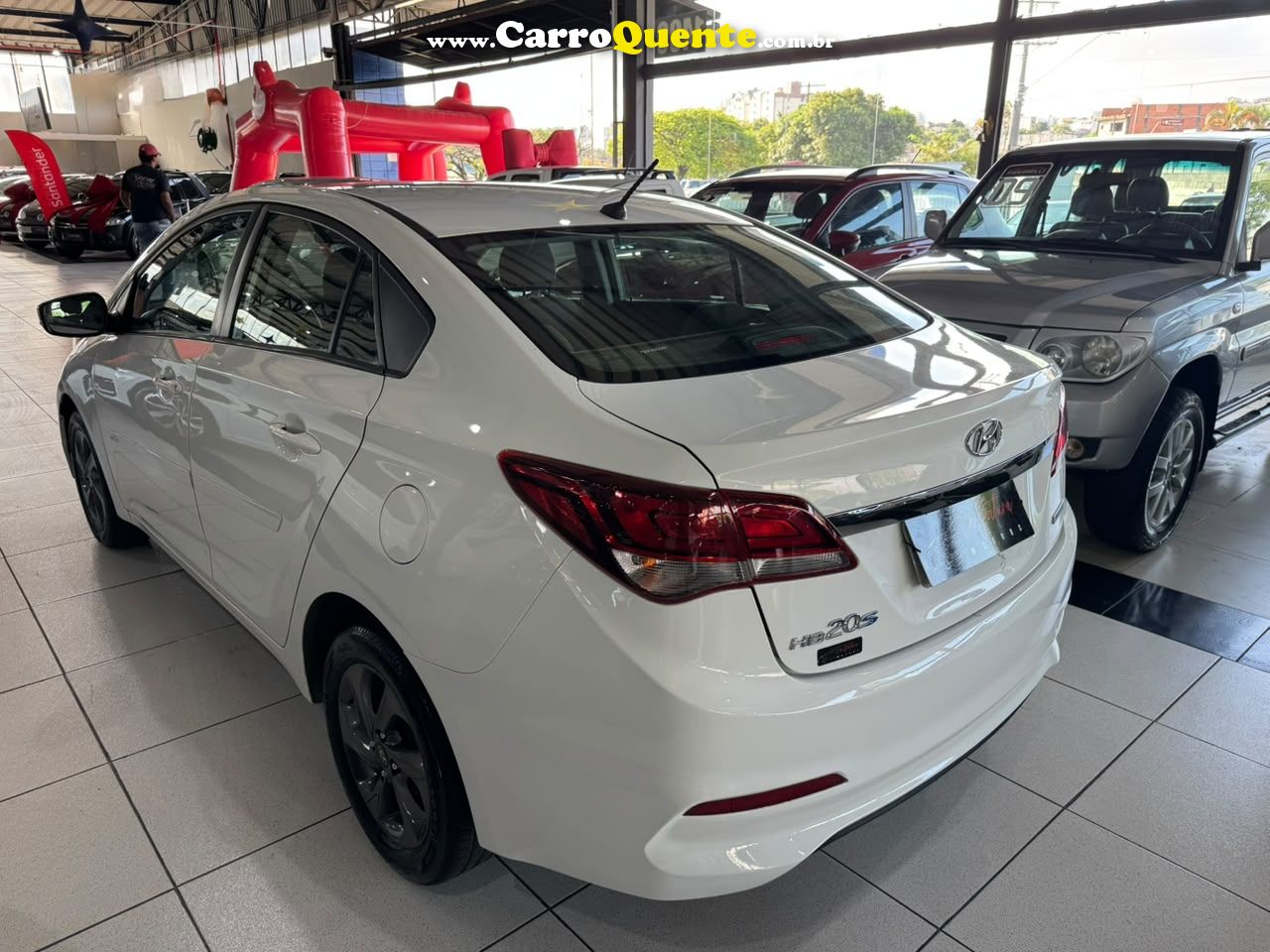 HYUNDAI HB20S 1.6 COMFORT PLUS 16V 2016 - Loja