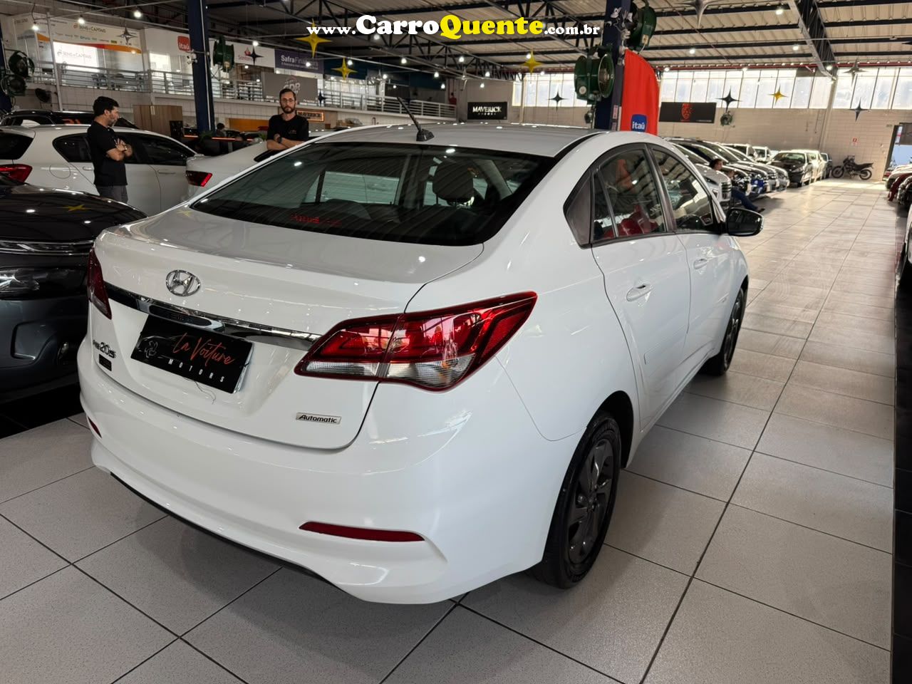 HYUNDAI HB20S 1.6 COMFORT PLUS 16V 2016 - Loja