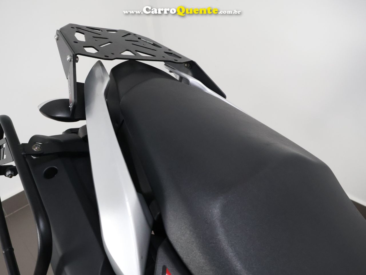 YAMAHA XTZ 250 LANDER CONNECTED 2025 - Loja