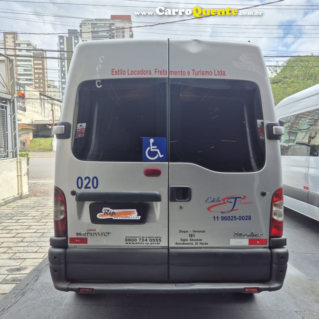 RENAULT   MASTER 2.5 DCI EXECUTIVO 115CV 16L DIES   PRATA 2013 2.5 DIESEL - Loja