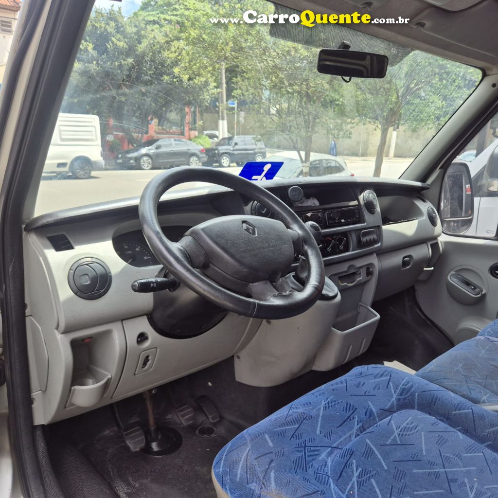 RENAULT   MASTER 2.5 DCI EXECUTIVO 115CV 16L DIES   PRATA 2013 2.5 DIESEL - Loja