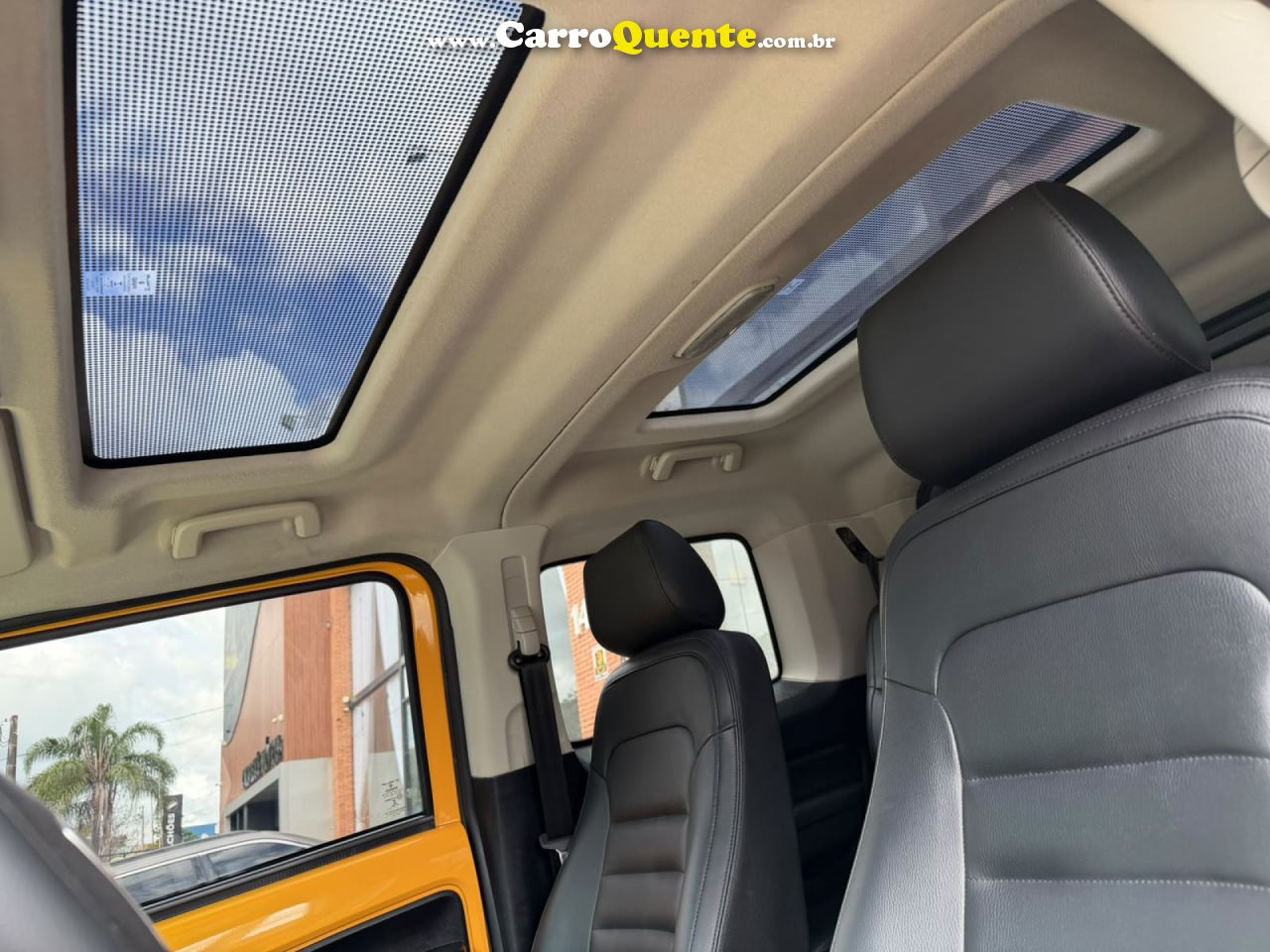TROLLER   T-4 4X4 3.2 20V TDI CAP. RÍGIDA DIESEL   AMARELO 2018 3.2 DIESEL - Loja