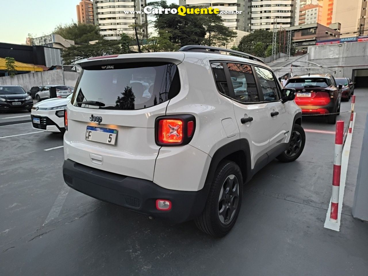 JEEP   RENEGADE STD 1.8 4X2 FLEX 16V AUT.   BRANCO 2021 1.8 FLEX - Loja