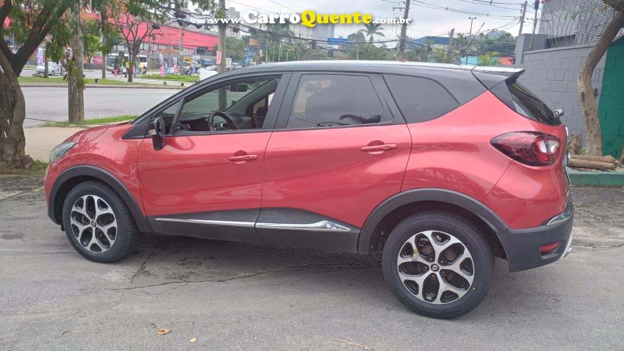 RENAULT   CAPTUR INTENSE 2.0 16V FLEX 5P AUT.   VERMELHO 2017 2.0 FLEX - Loja