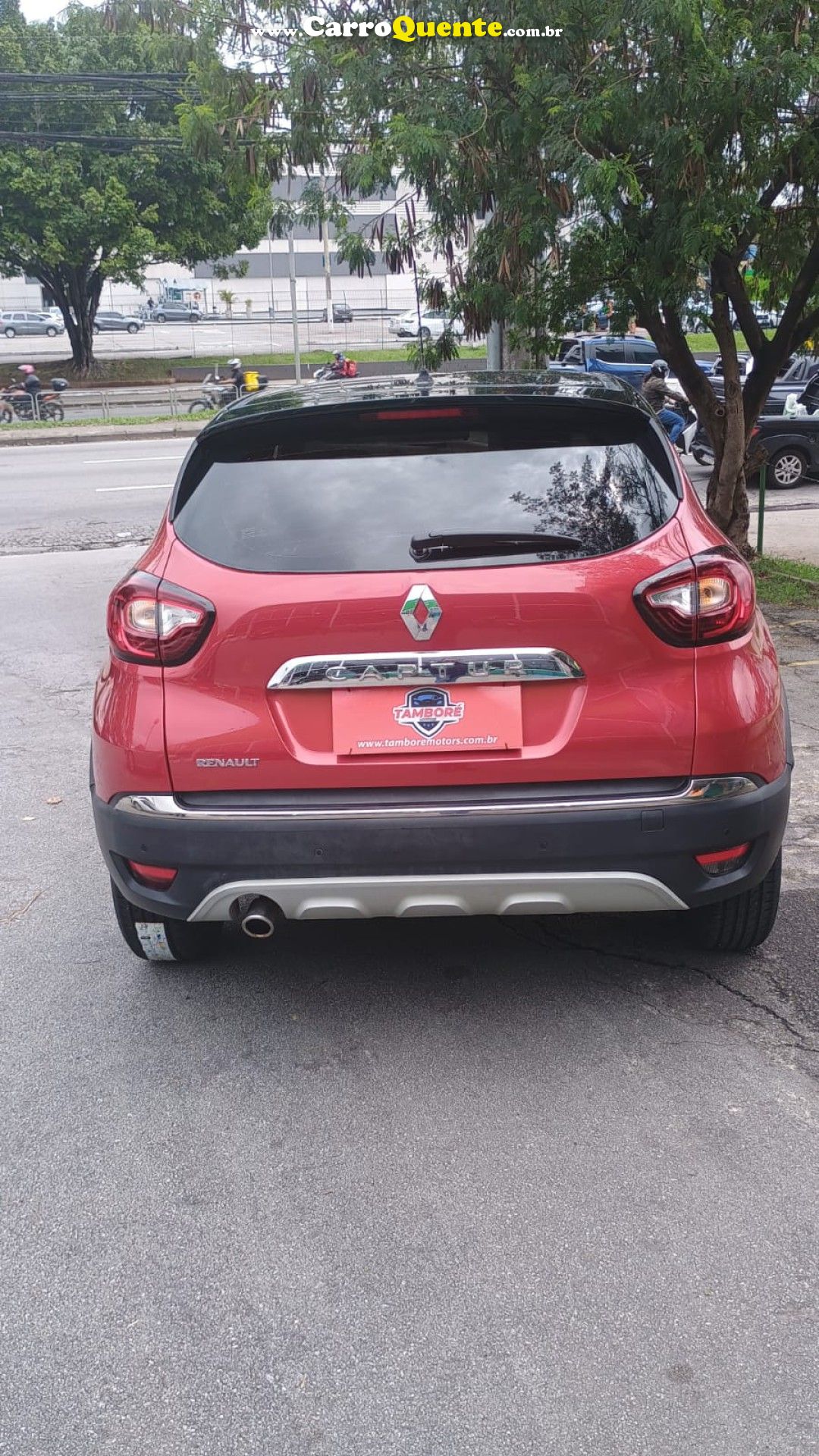 RENAULT   CAPTUR INTENSE 2.0 16V FLEX 5P AUT.   VERMELHO 2017 2.0 FLEX - Loja