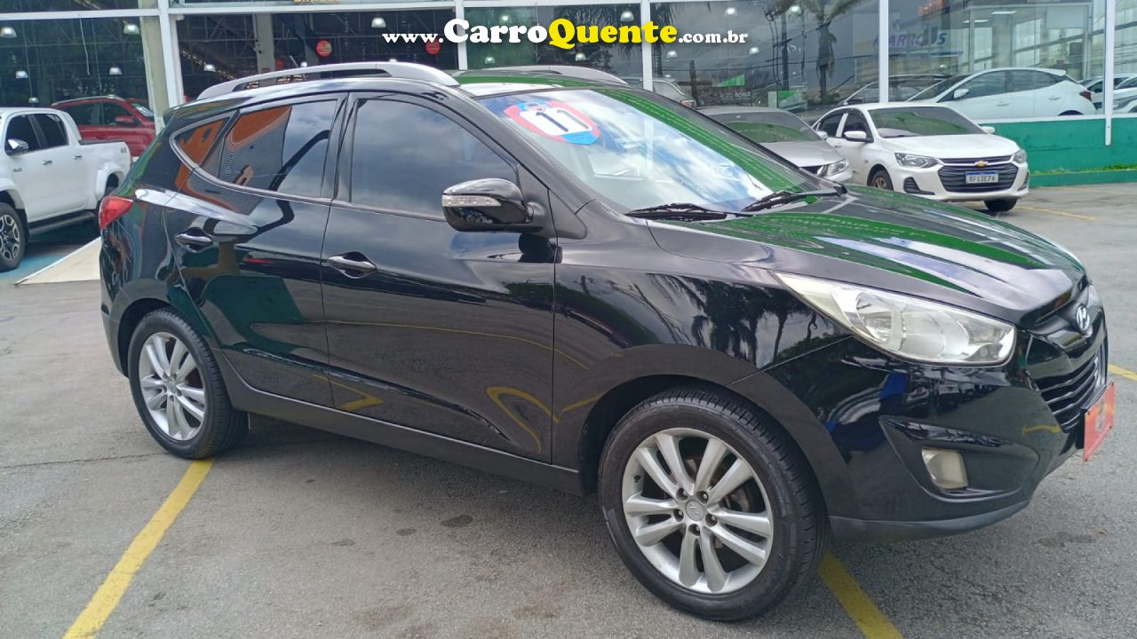 HYUNDAI   IX35 2.0 16V 170CV 2WD4WD AUT.   PRETO 2011 2.0 GASOLINA - Loja