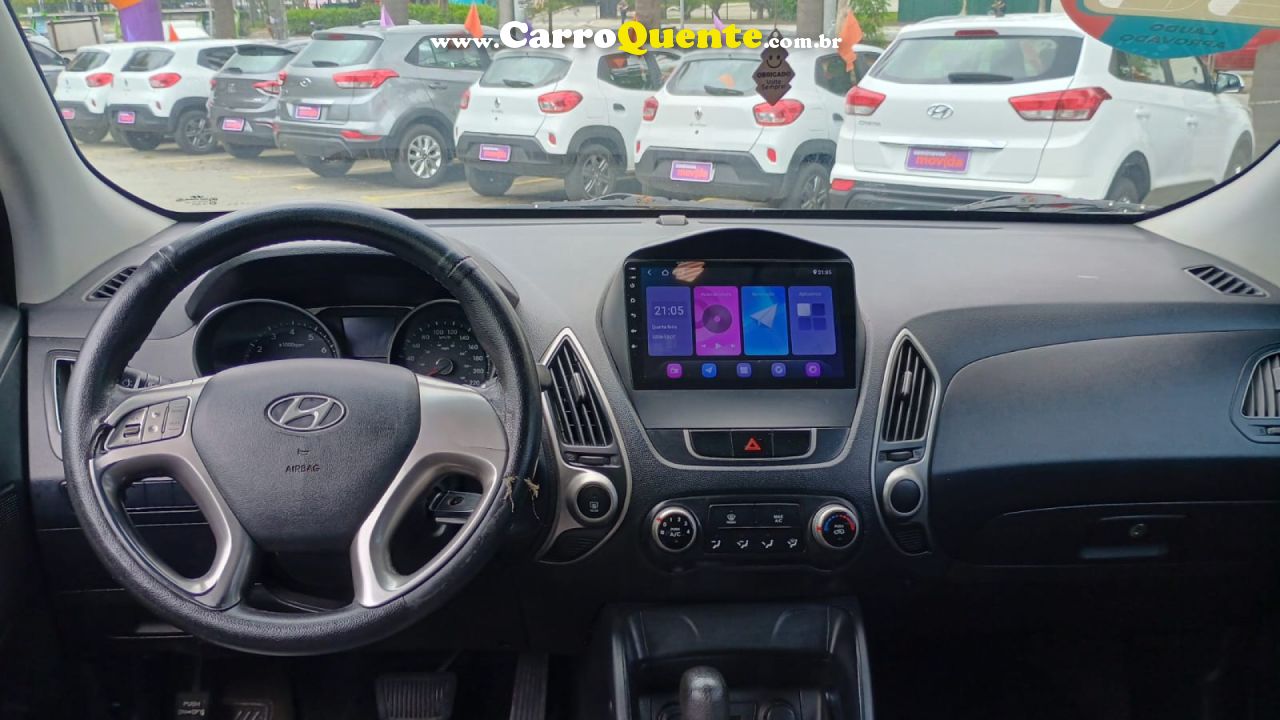 HYUNDAI   IX35 2.0 16V 170CV 2WD4WD AUT.   PRETO 2011 2.0 GASOLINA - Loja