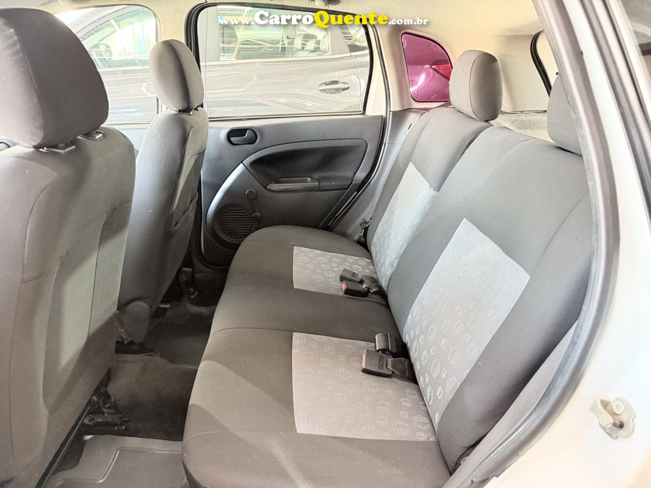 FORD   FIESTA SE 1.0 8V FLEX 5P   BRANCO 2014 1.0 FLEX - Loja