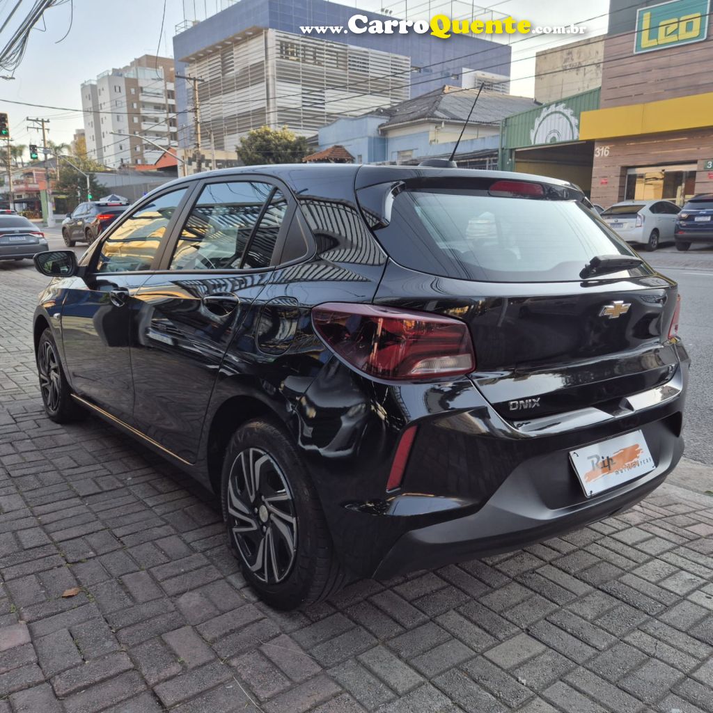 CHEVROLET   ONIX HATCH LT 1.0 8V FLEXPOWER 5P MEC.   PRETO 2025 1.0 FLEX - Loja