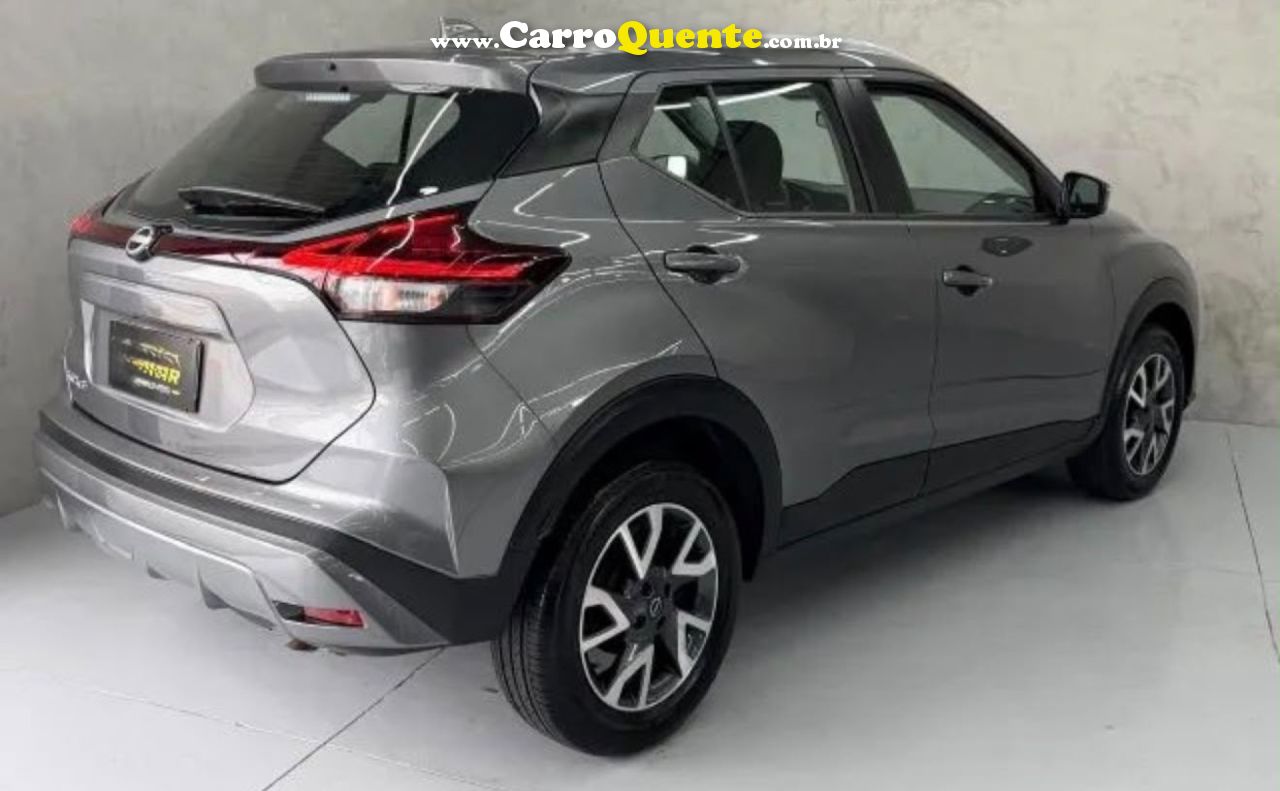 NISSAN   KICKS SENSE 1.6 16V FLEX AUT.   CINZA 2024 1.6 FLEX - Loja