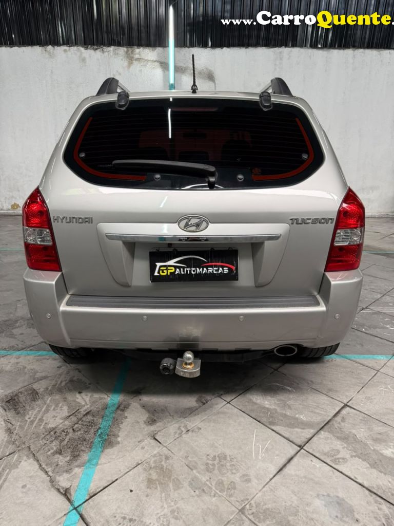 HYUNDAI   TUCSON 2.0 16V AUT.   PRATA 2010 2.0 GASOLINA - Loja