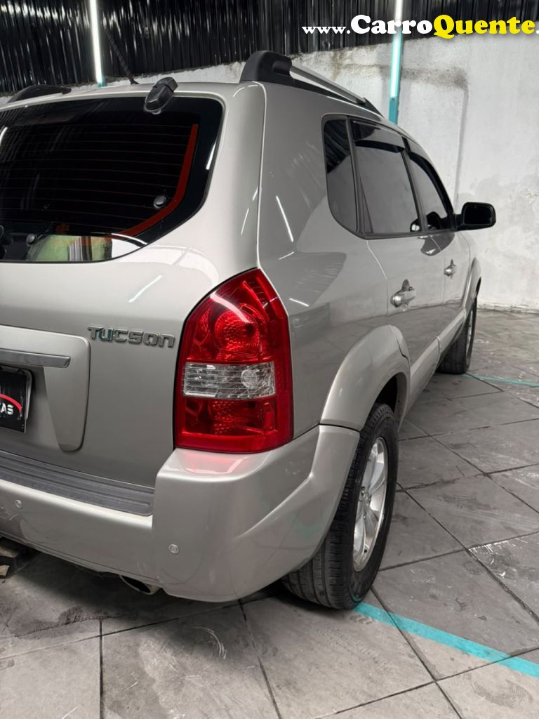 HYUNDAI   TUCSON 2.0 16V AUT.   PRATA 2010 2.0 GASOLINA - Loja