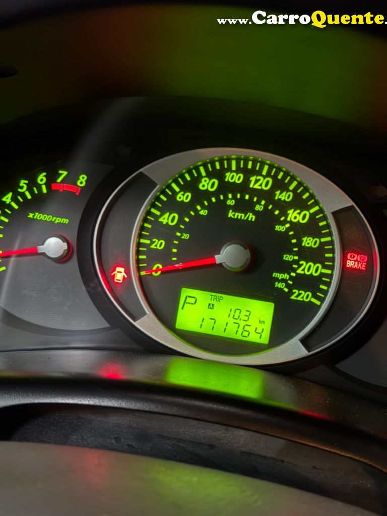 HYUNDAI   TUCSON 2.0 16V AUT.   PRATA 2010 2.0 GASOLINA - Loja