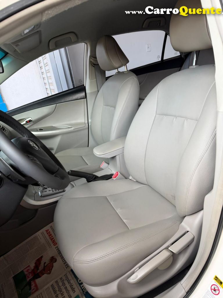 TOYOTA   COROLLA XEI 2.0 FLEX 16V AUT.   BRANCO 2014 2.0 FLEX - Loja