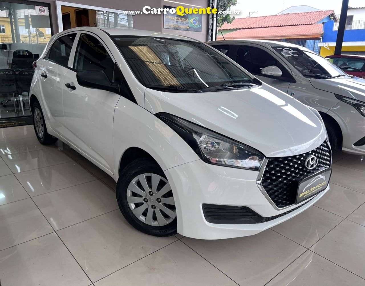 HYUNDAI   HB20 1.0M UNIQUE   BRANCO 2019 1.0 FLEX - Loja