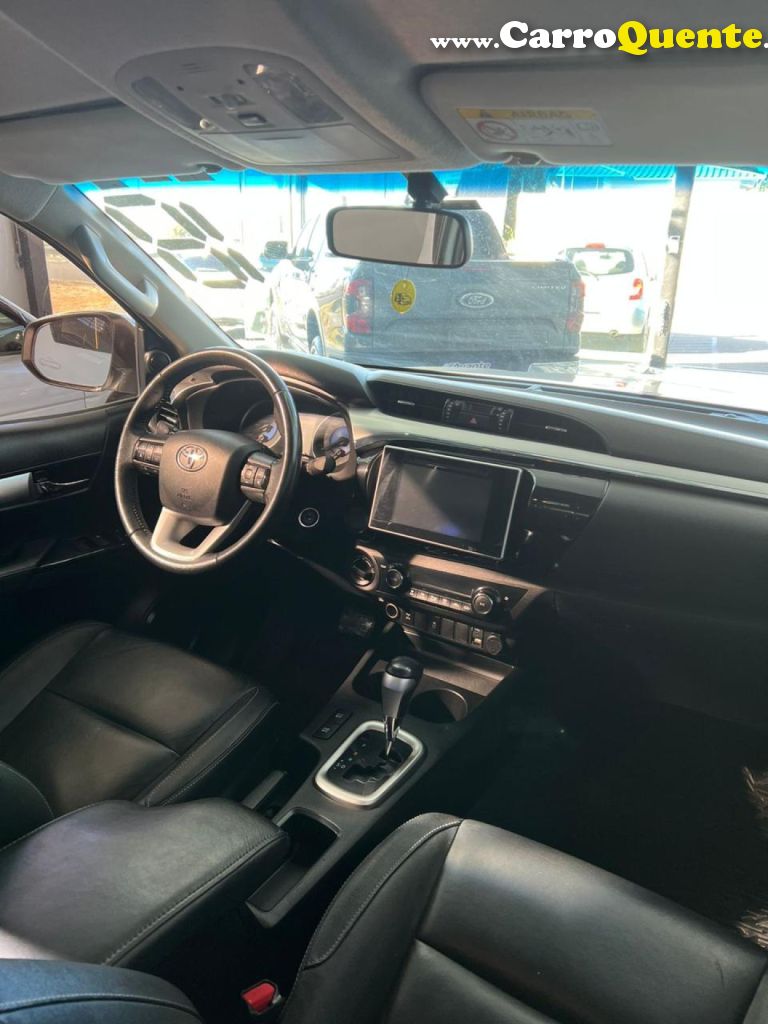 TOYOTA   HILUX CD SRV 4X4 2.8 TDI DIESEL AUT.   BRANCO 2018 2.8 DIESEL - Loja