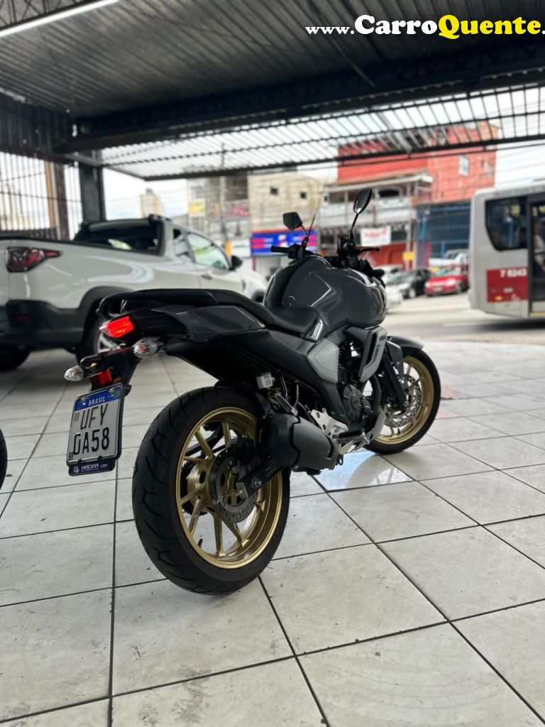 YAMAHA    FAZER 150 ABS    CINZA 2026 150 FLEX - Loja