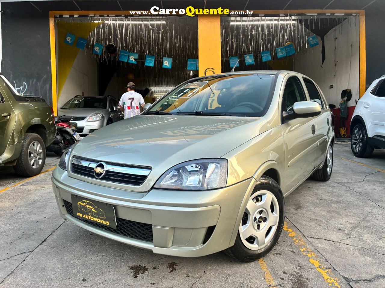 CHEVROLET   CORSA HAT. MAXX 1.4 8V ECONOFLEX 5P   BRONZE 2011 1.4 FLEX - Loja