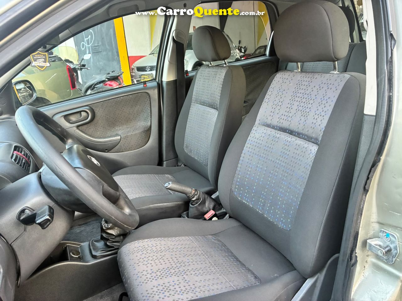 CHEVROLET   CORSA HAT. MAXX 1.4 8V ECONOFLEX 5P   BRONZE 2011 1.4 FLEX - Loja