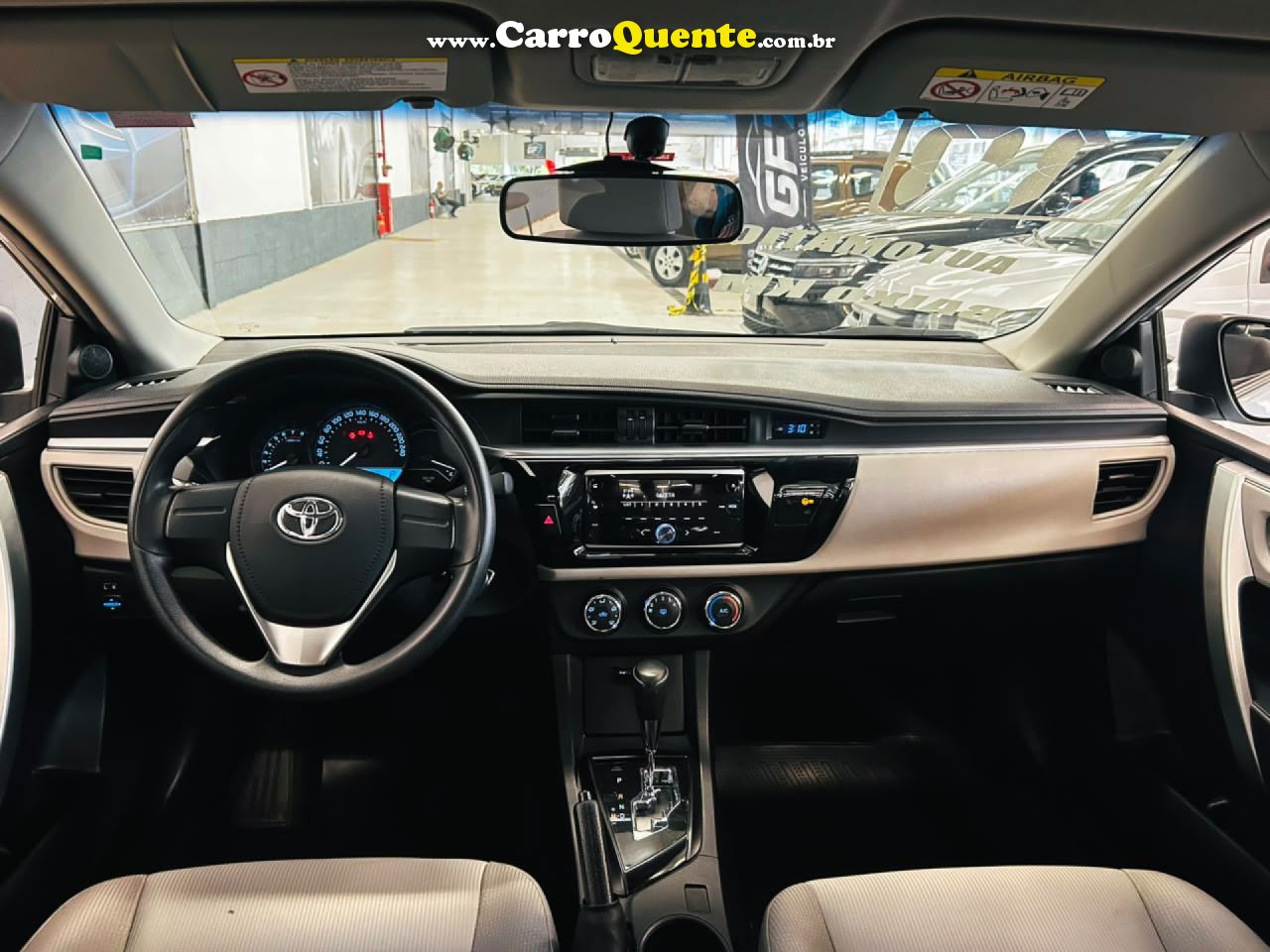 TOYOTA   COROLLA GLI 1.8 FLEX 16V  AUT.   PRATA 2017 1.8 FLEX - Loja