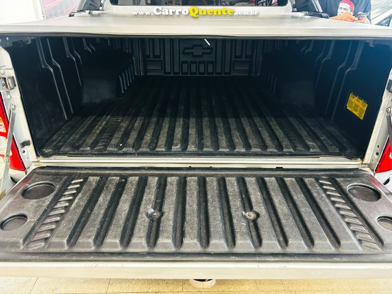CHEVROLET   S10 PICK-UP LT 2.4 F.POWER 4X2 CD   PRATA 2014 2.4 FLEX - Loja