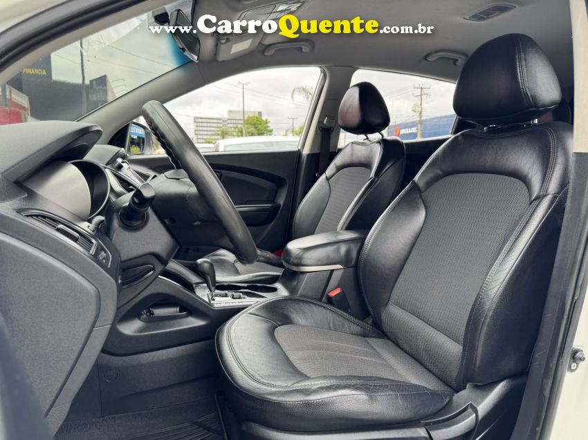 Hyundai IX35 2.0 MPI 4X2 16V FLEX 4P AUTOMÁTICO - Loja