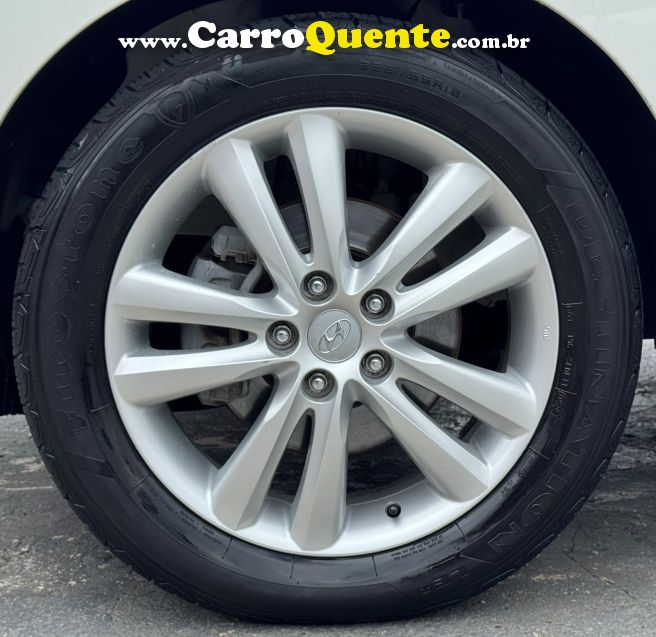 Hyundai IX35 2.0 MPI 4X2 16V FLEX 4P AUTOMÁTICO - Loja