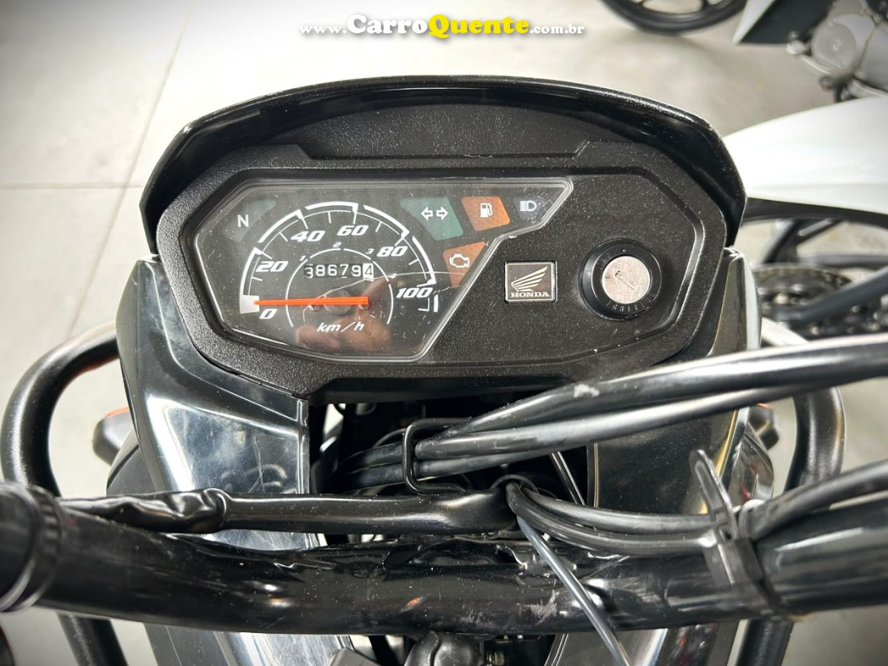 HONDA - POP 110i ES 2025 Gasolina Semi Automático - Loja