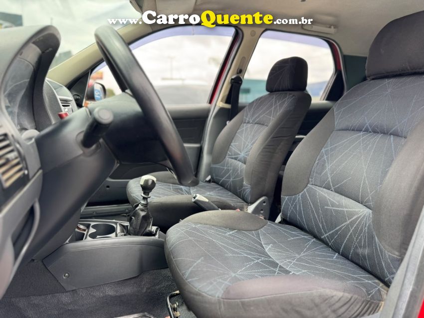 Fiat PALIO 1.4 MPI ELX 8V FLEX 4P MANUAL - Loja