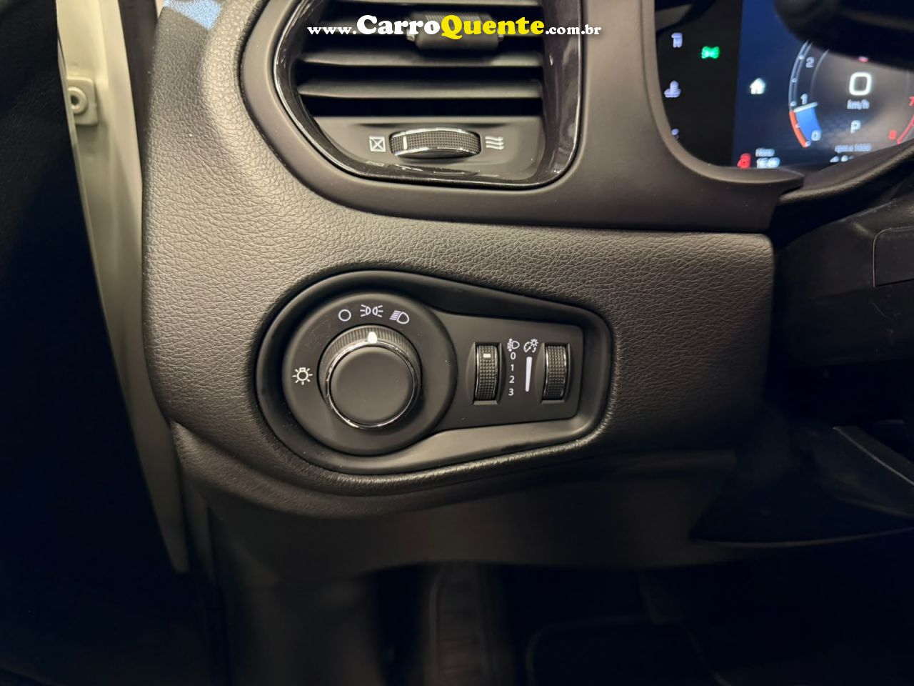 JEEP RENEGADE 1.3 T270 TURBO LONGITUDE 2023 - Loja